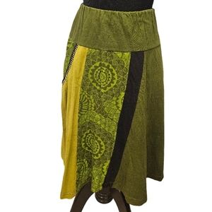 Jedzebel Green and Black Patterned Women's Skirt-no size tag
